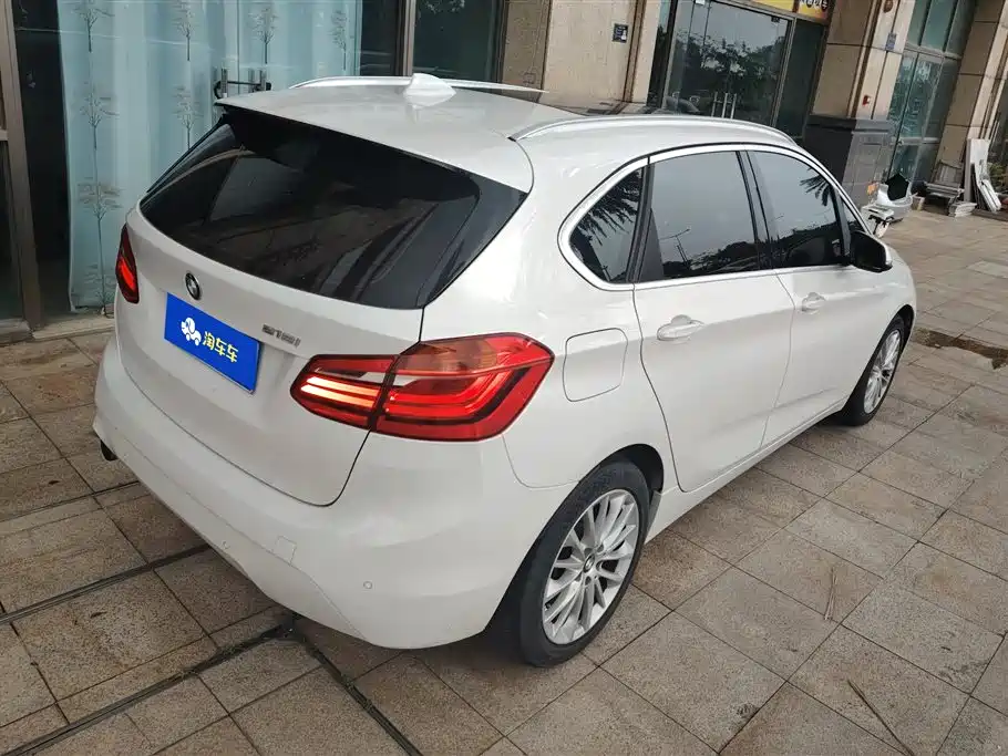 BMW 2 Series Active Tourer 2019 — фото 3