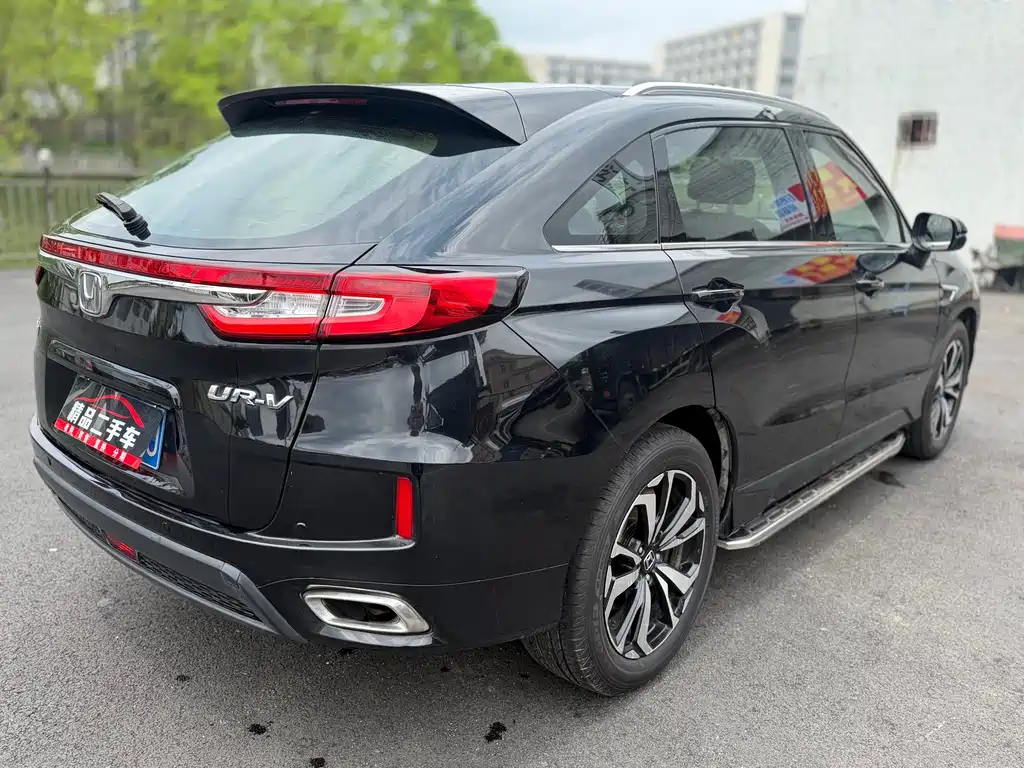 Honda UR-V 2017 — фото 10