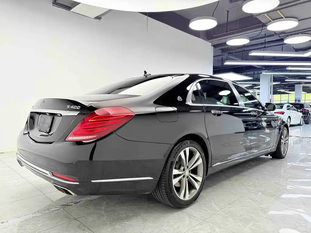 Mercedes-Benz S-Class 2015