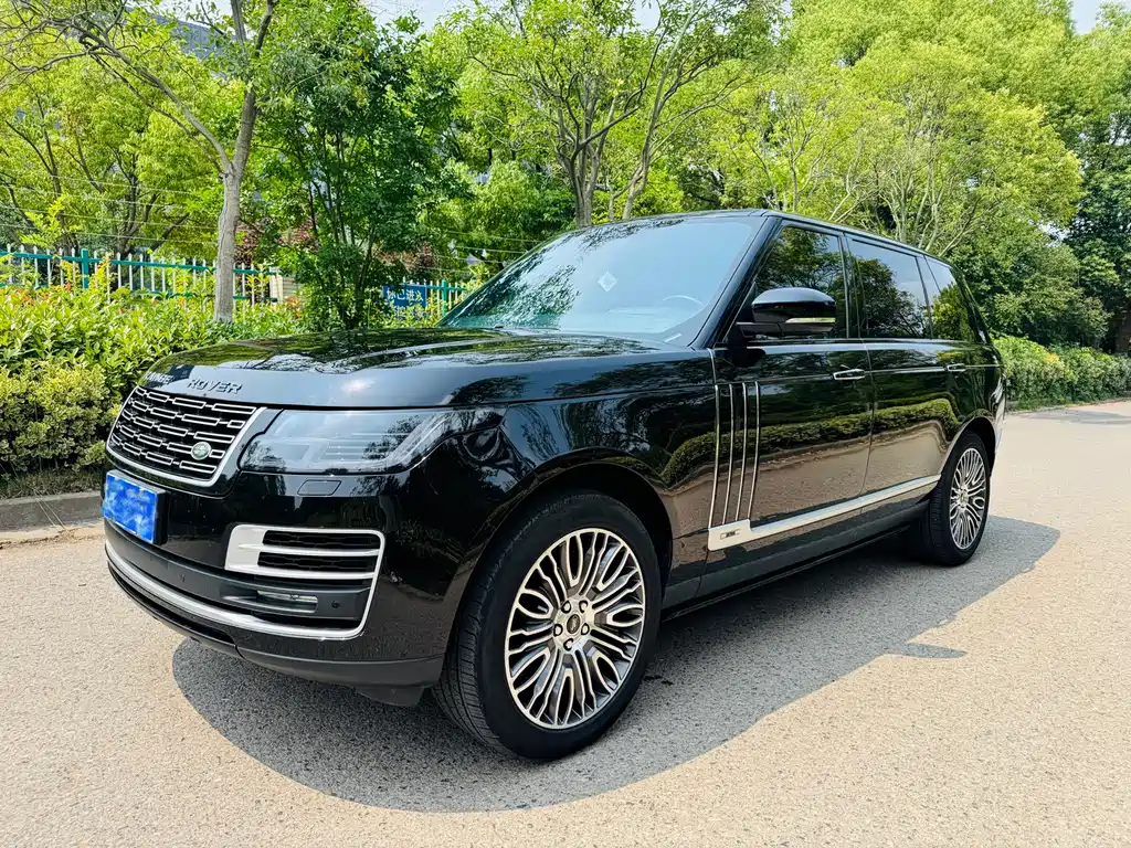 Land Rover Range Rover 2017 — фото 1