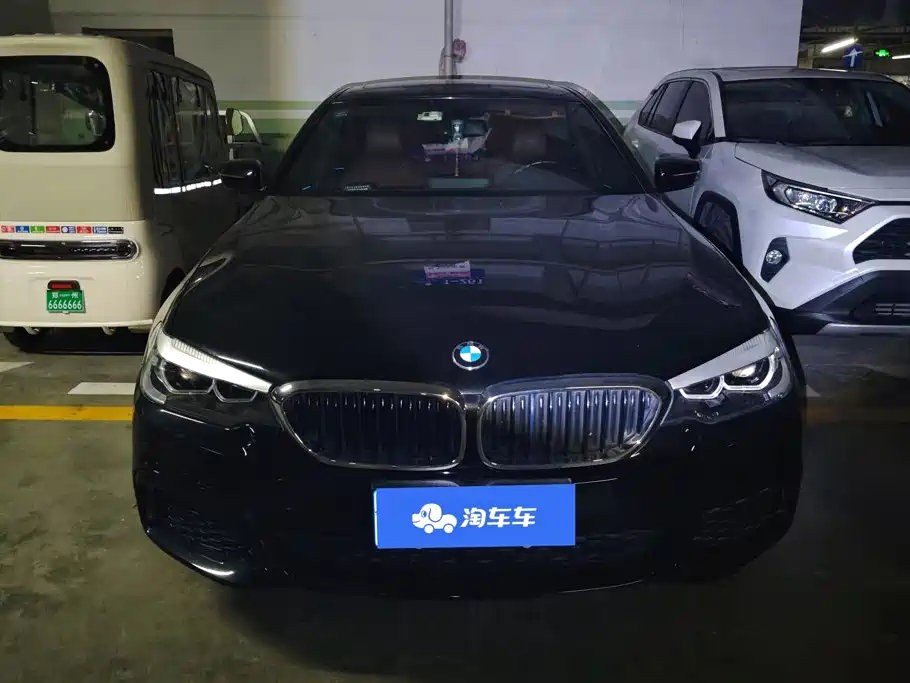 BMW 5 Series 2019