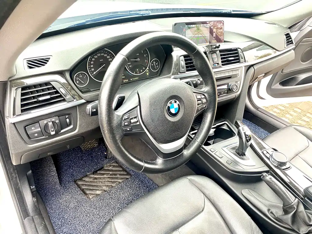 BMW 3 Series GT 2015 — фото 10