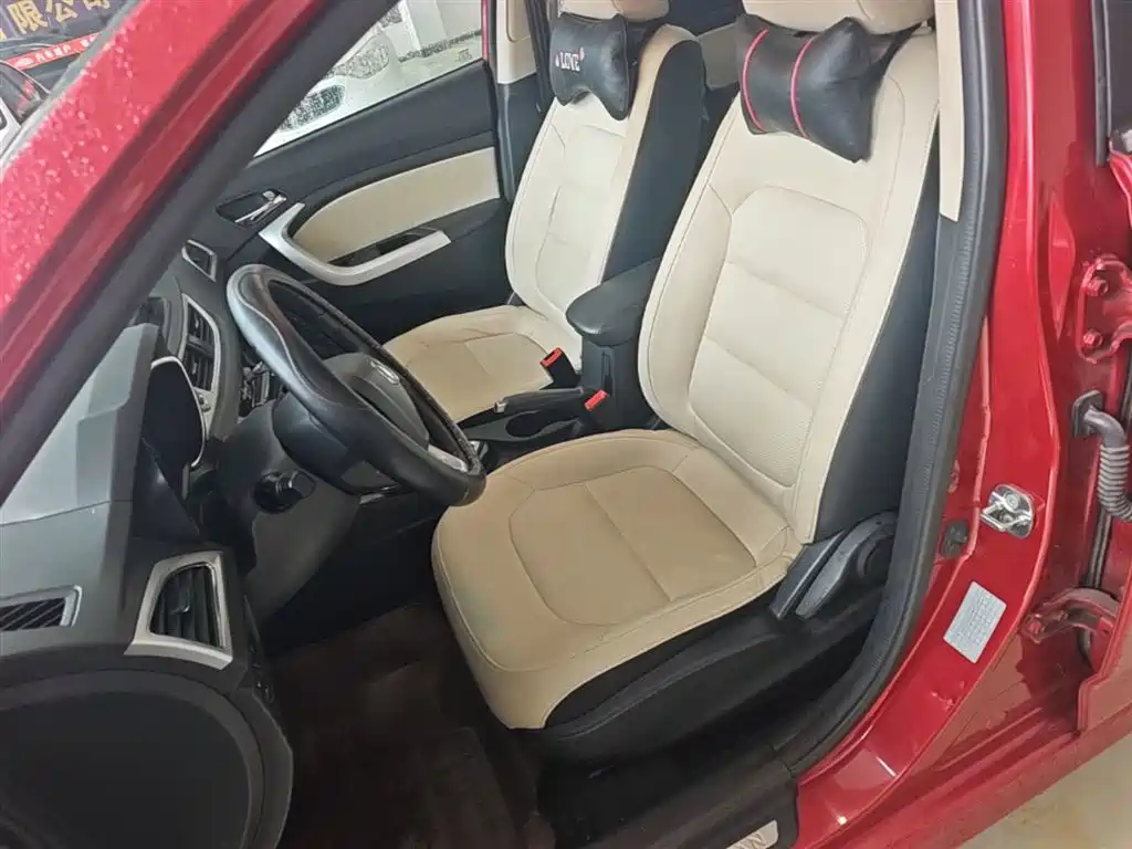 Changan V7 2017 — фото 15