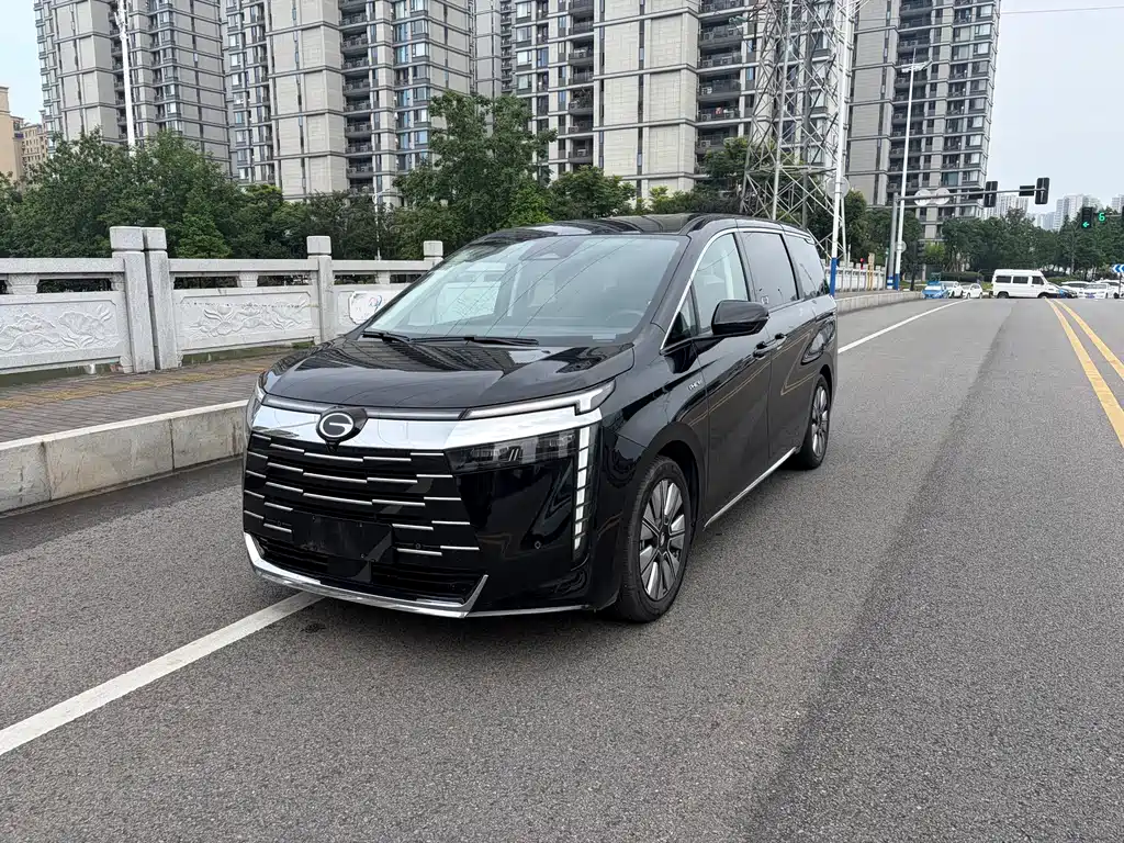 GAC Motor E8 PHEV 2025