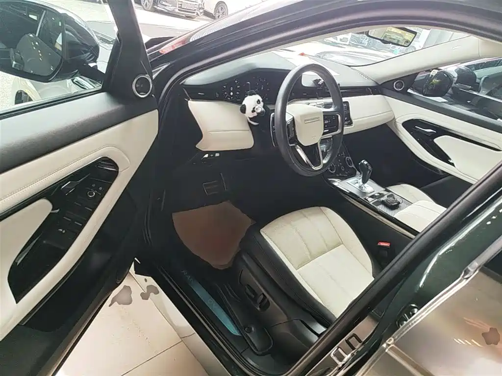 Land Rover Evoque 2022 — фото 16