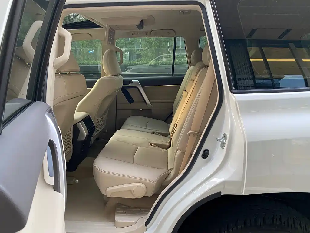 Toyota Prado 2019 — фото 20