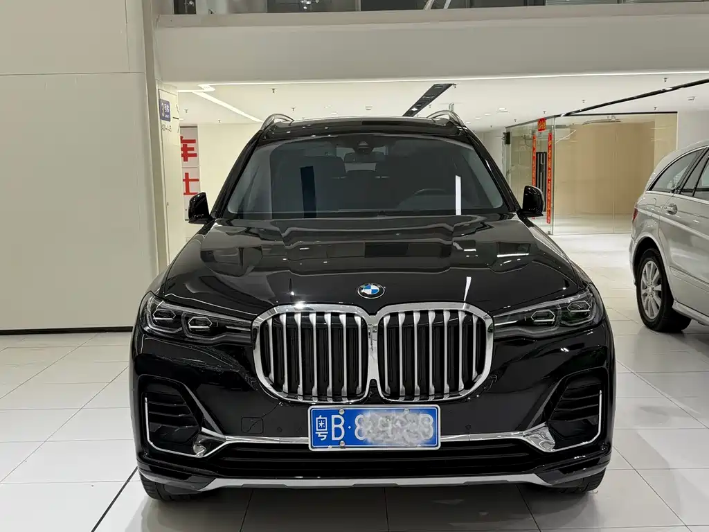 BMW X7 2022 — фото 2