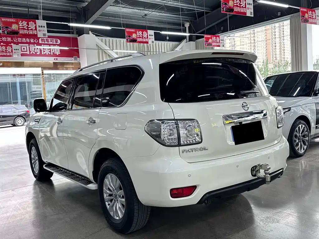 Nissan Patrol 2020 — фото 10