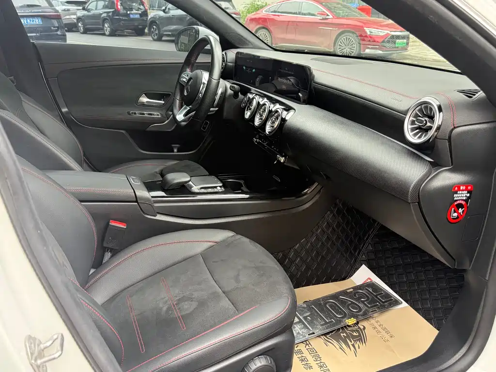 Mercedes-Benz CLA 2022 — фото 15