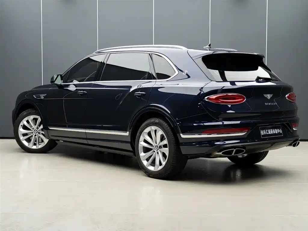 Bentley Bentayga 2025