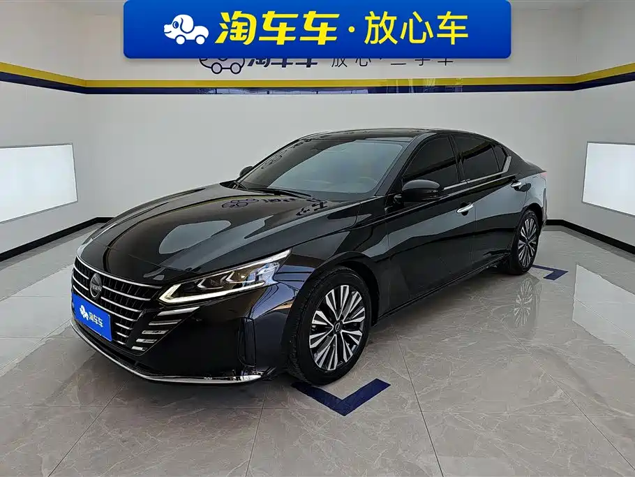 Nissan Teana 2024 — фото 1