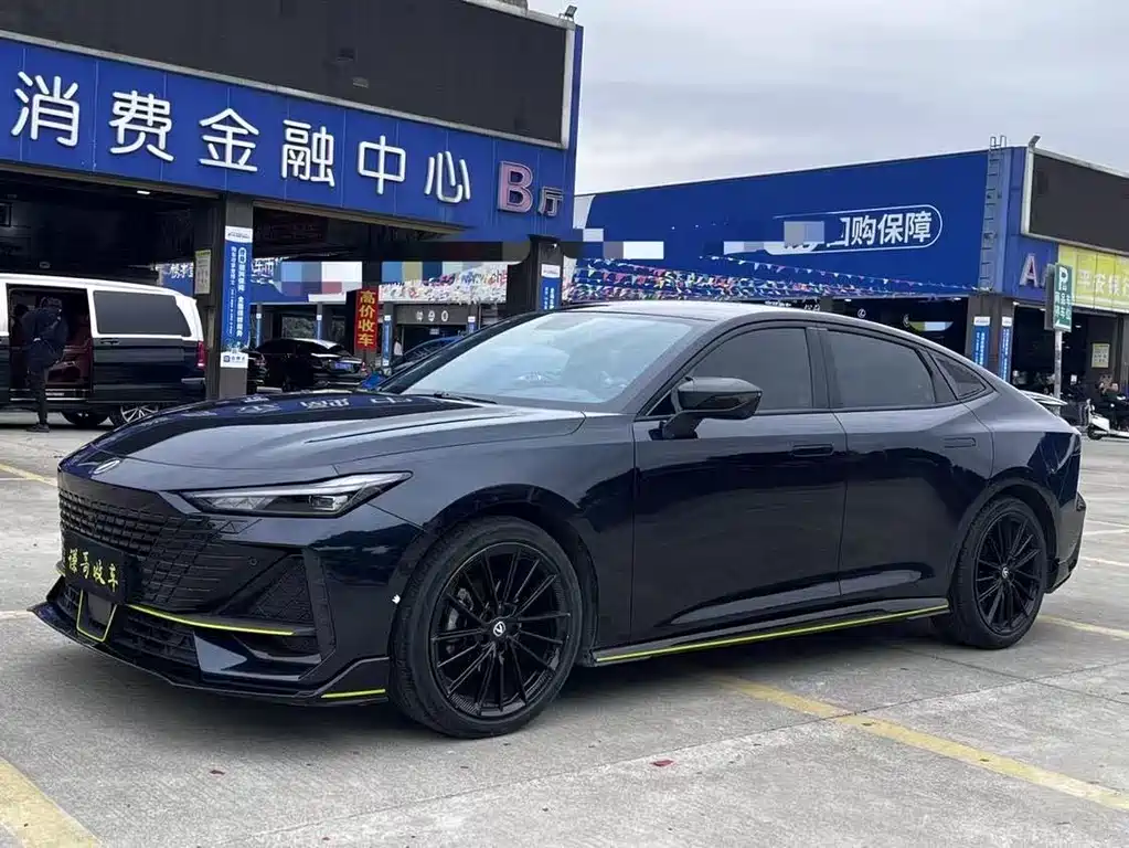 Changan UNI-V 2022