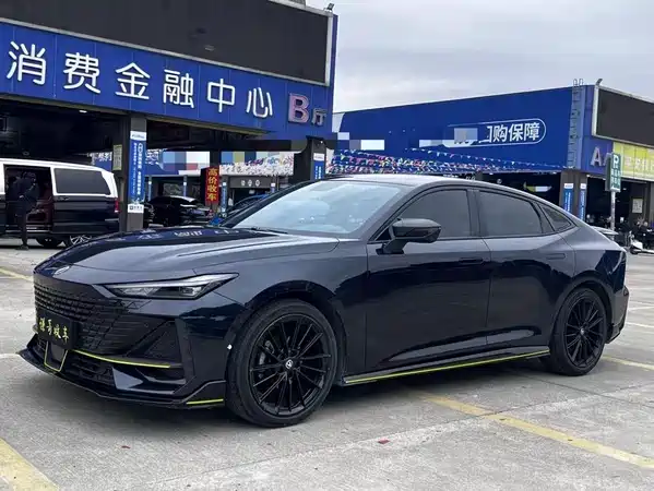Changan UNI-V 2022