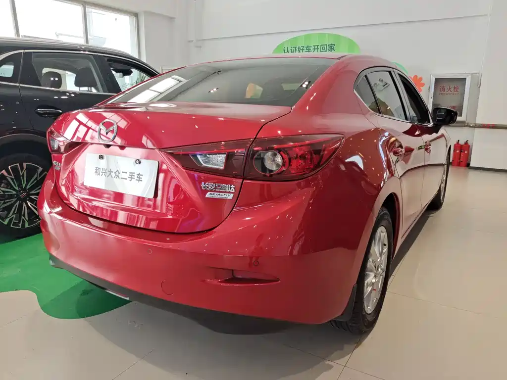 Mazda 3 Axela 2015 — фото 3