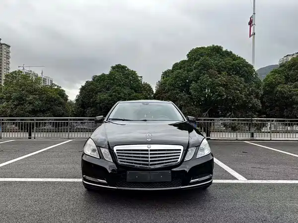 Mercedes-Benz E-Class 2013