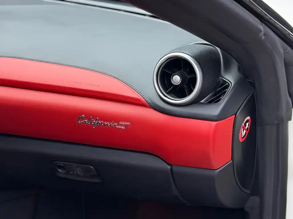 Ferrari California T 2016 — фото 10