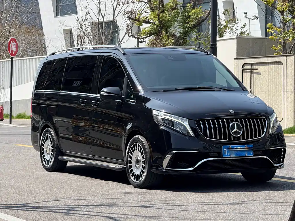 Mercedes-Benz V-Class 2020 — фото 3