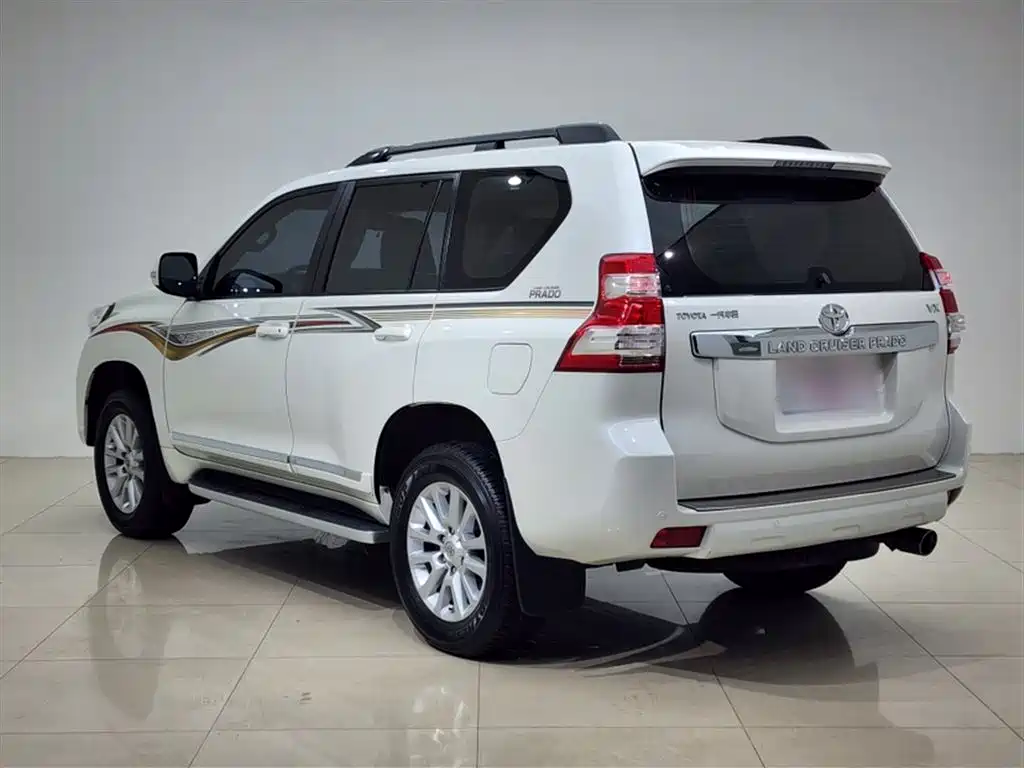 Toyota Prado 2016 — фото 21