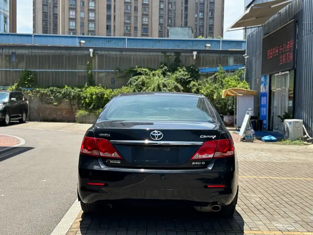 Toyota Camry 2007 — фото 14