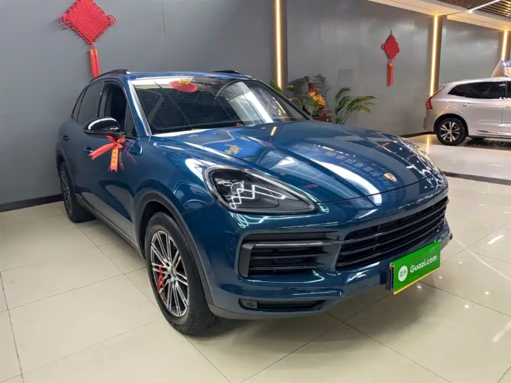 Porsche Cayenne Hybrid 2019 — фото 4