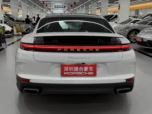 Porsche Panamera 2026