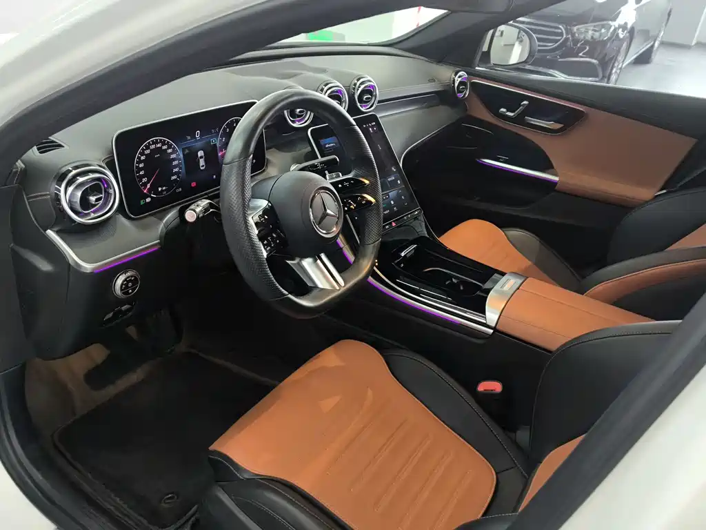 Mercedes-Benz C-Class 2022 — фото 8