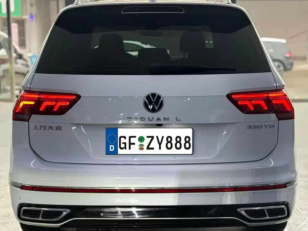 Volkswagen Tiguan L 2023 — фото 5