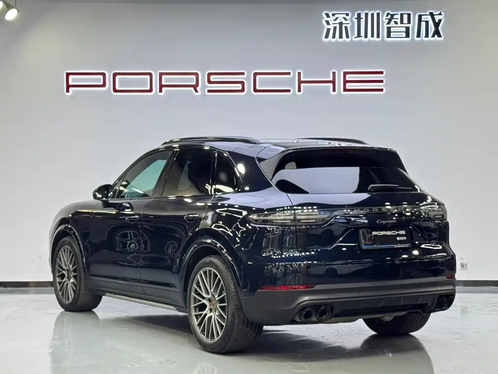 Porsche Cayenne 2023 — фото 7