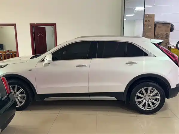 Cadillac XT4 2021