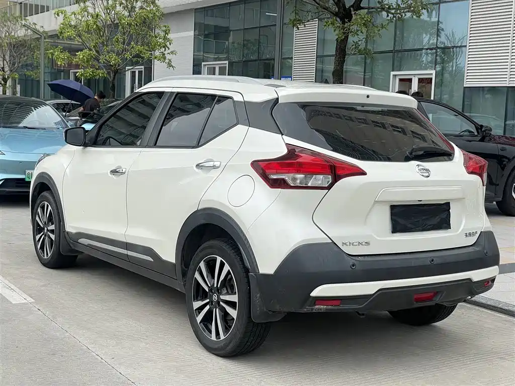 Nissan Kicks 2021 — фото 9