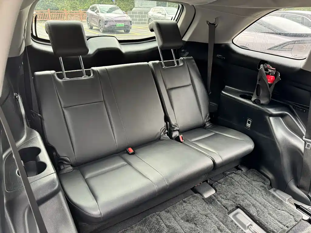 Toyota Highlander 2016 — фото 12