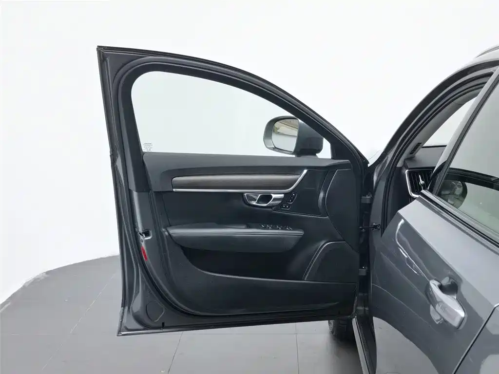 Volvo V90 2018 — фото 8