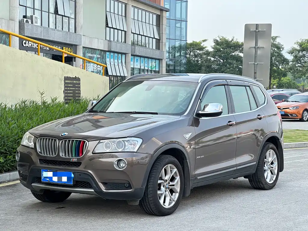 BMW X3 2011