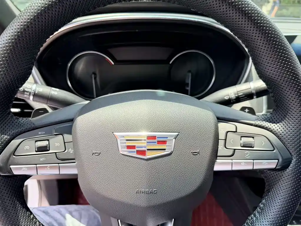 Cadillac CT5 2020 — фото 17