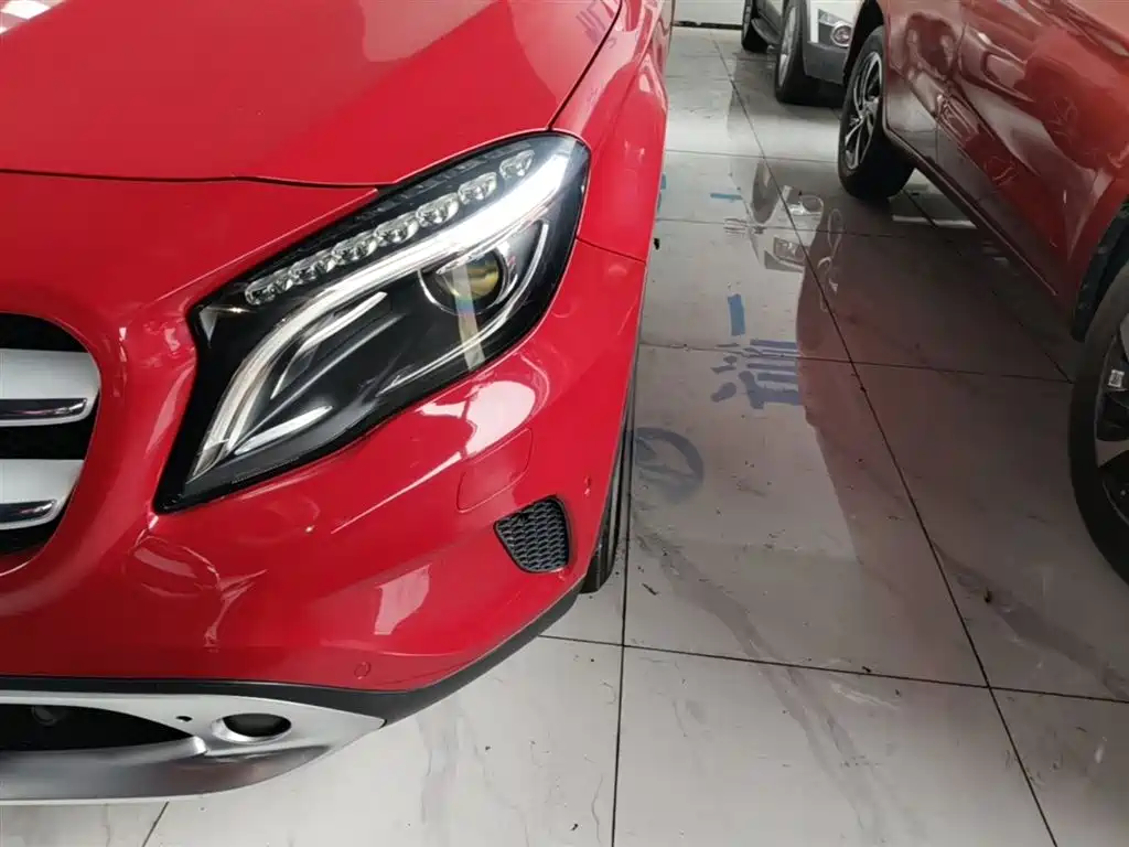 Mercedes-Benz GLA 2016 — фото 24