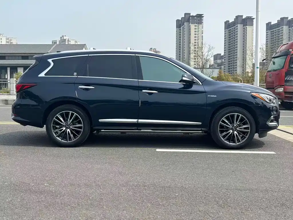 Infiniti QX60 2019 — фото 20