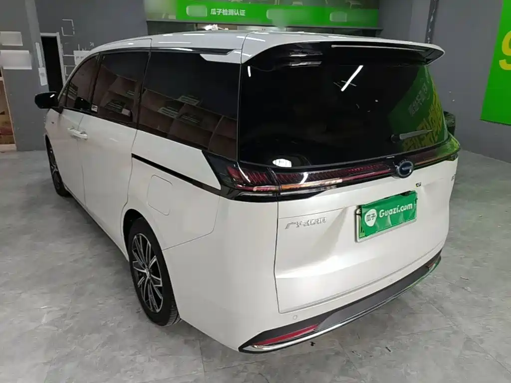GAC Motor E8 PHEV 2024