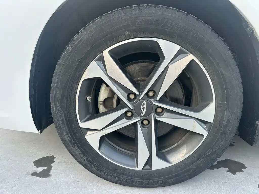 Chery Arrizo 5 PLUS 2021 — фото 17