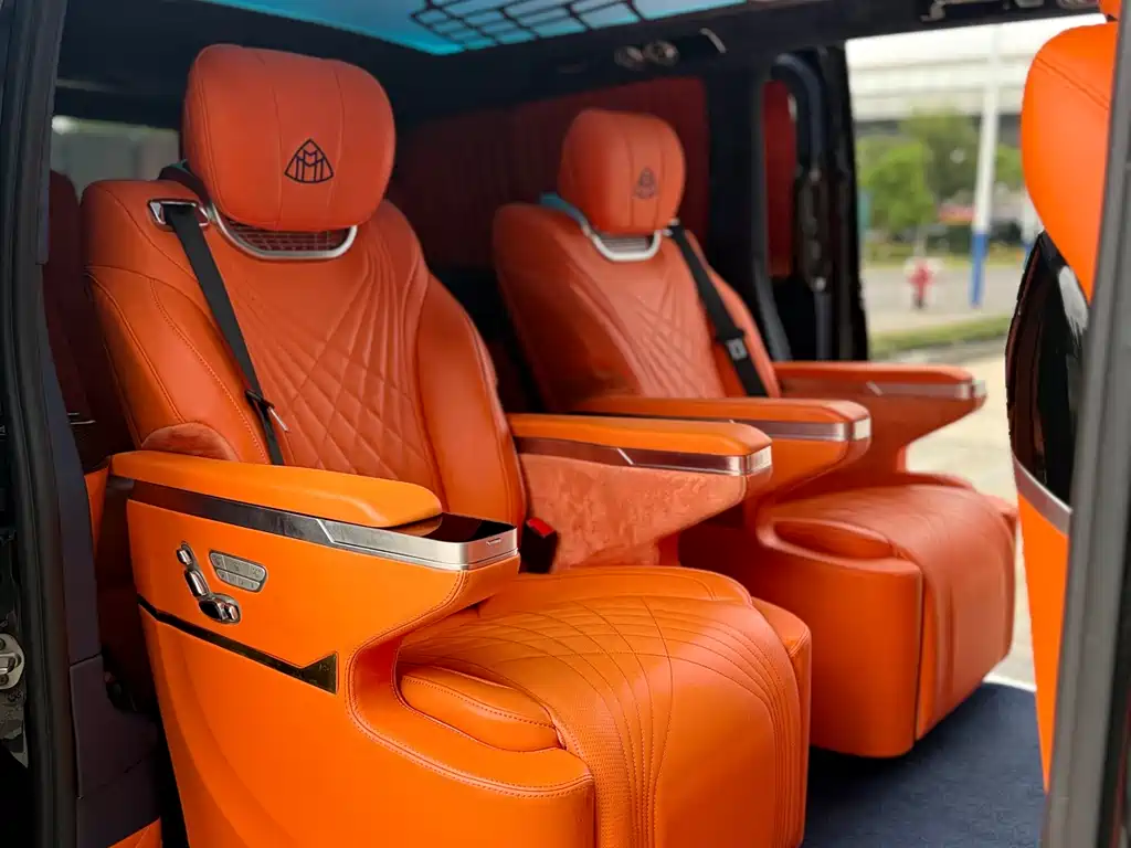 Mercedes-Benz Vito 2022 — фото 19