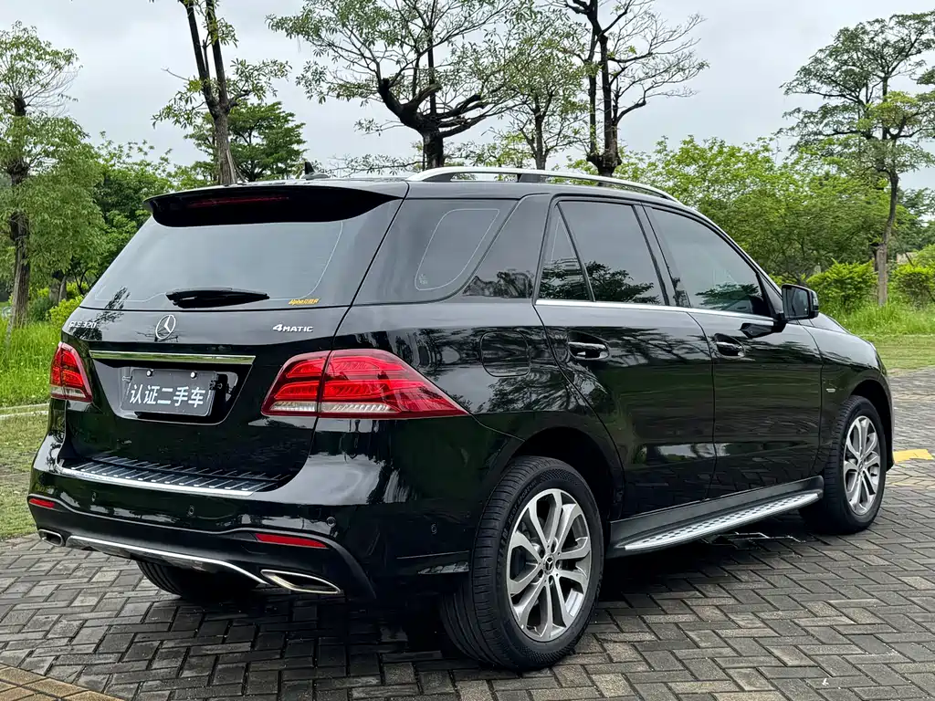 Mercedes-Benz GLE 2018 — фото 28