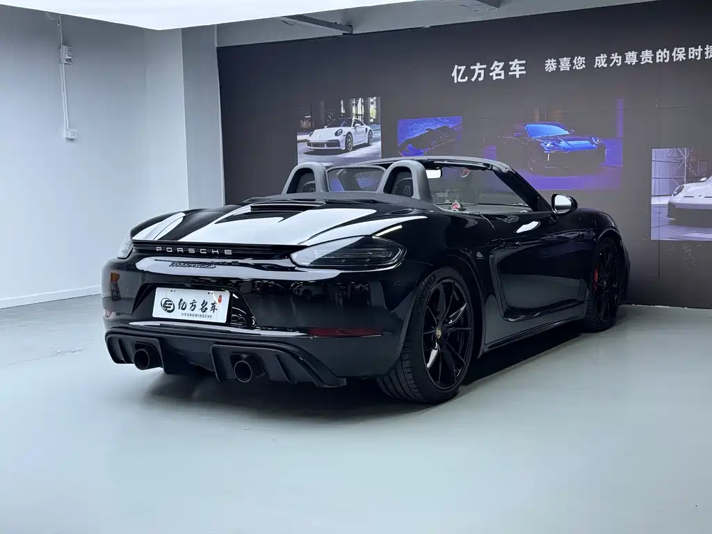 Porsche 718 2017 — фото 12