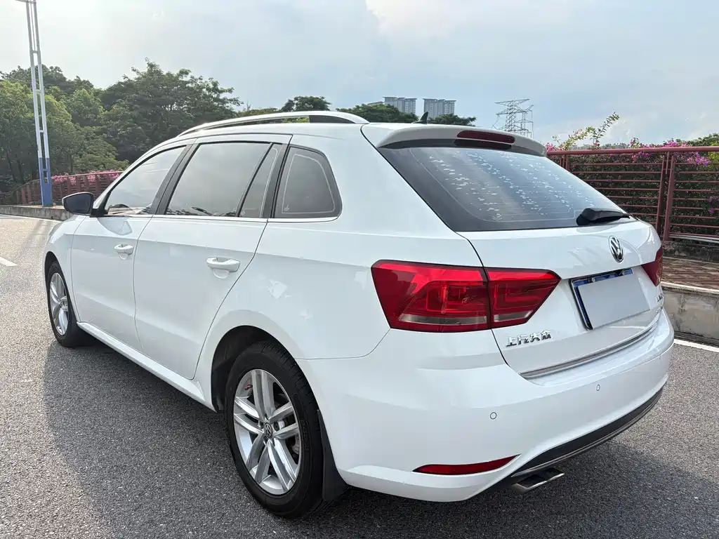 Volkswagen Gran Lavida 2017