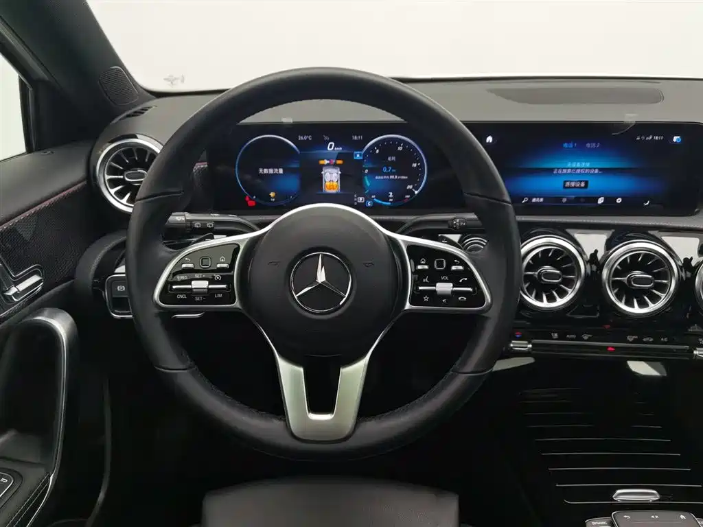 Mercedes-Benz A-Class 2022 — фото 11