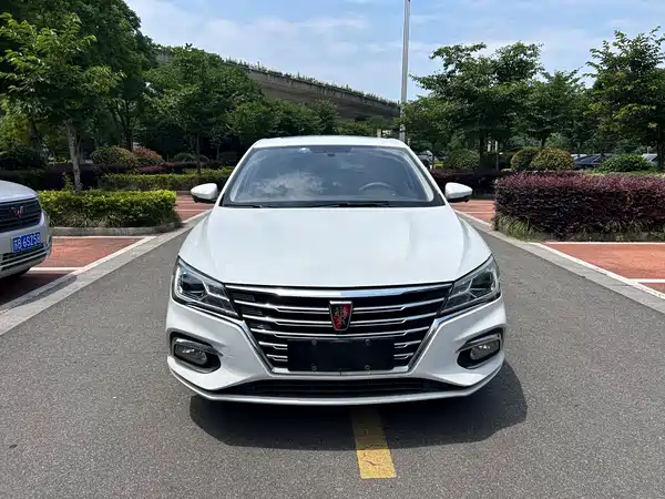 Roewe i5 2019