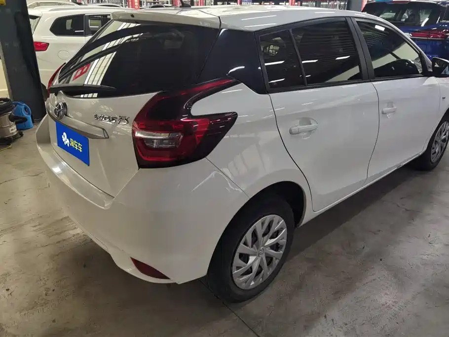 Toyota Vios FS 2023
