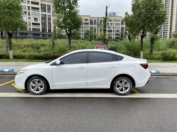 MG GT 2018