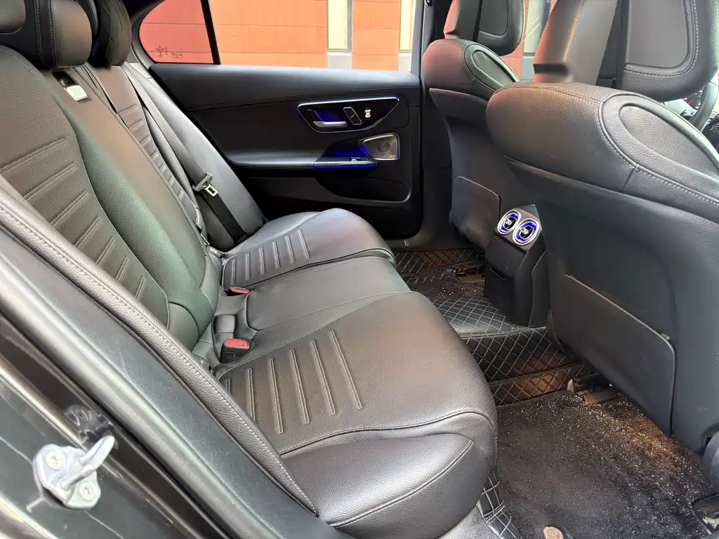Mercedes-Benz C-Class 2022 — фото 15