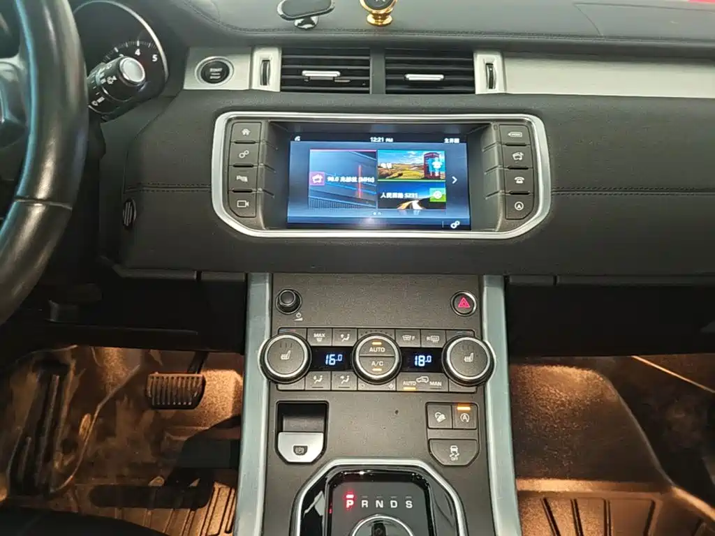 Land Rover Evoque 2017 — фото 13