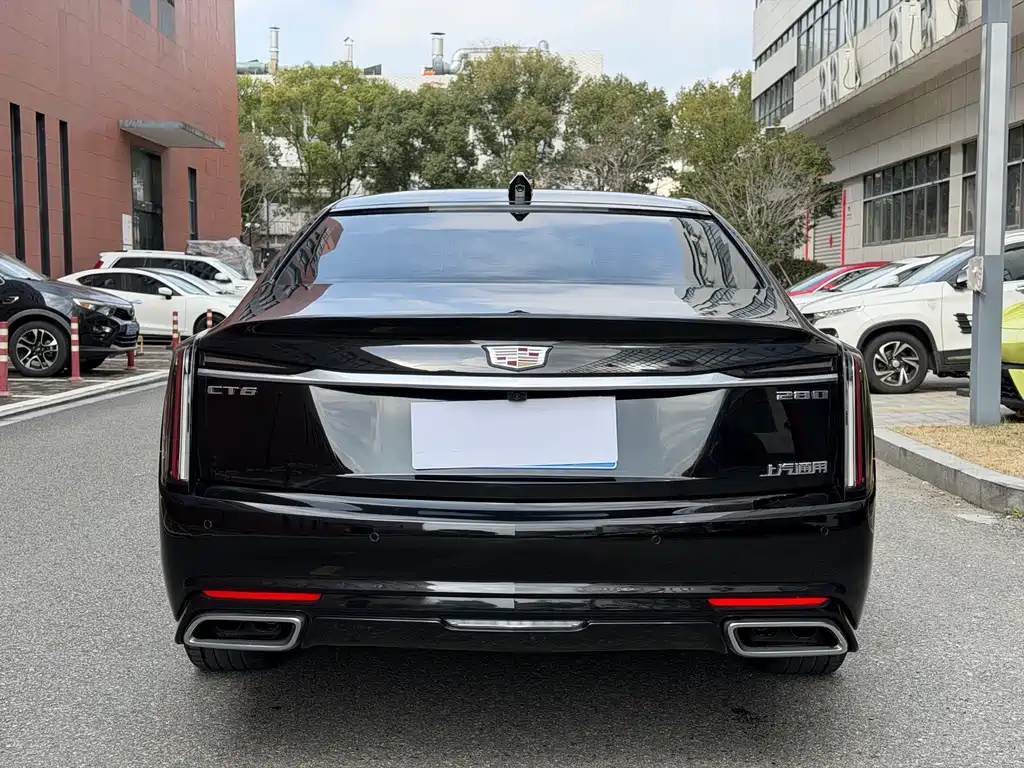 Cadillac CT6 2024 — фото 18