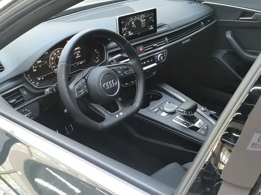 Audi S4 2019 — фото 9